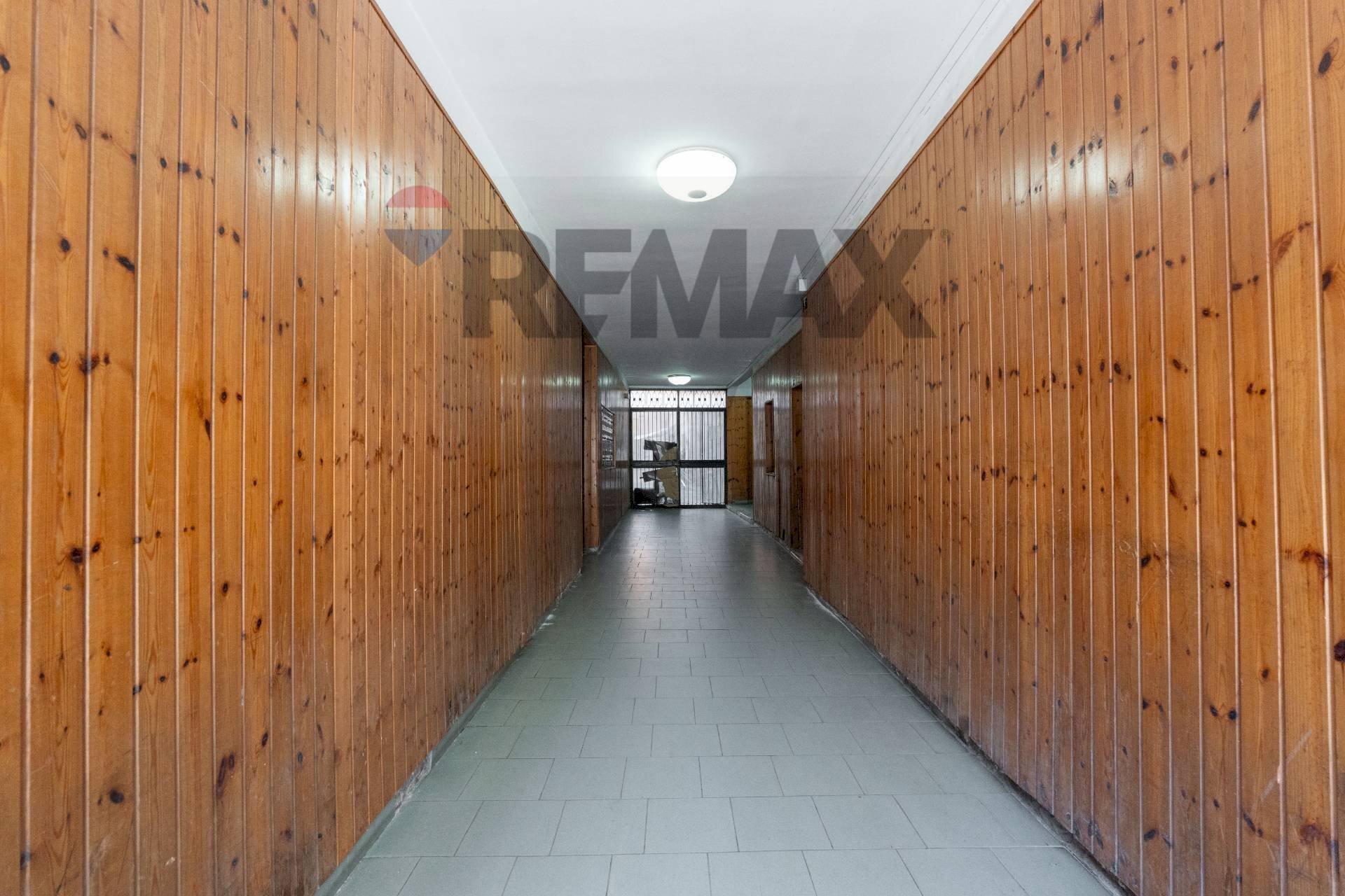 Hall / corridoio - Apartment Via Garibaldi
 
259, Catania - photo 3