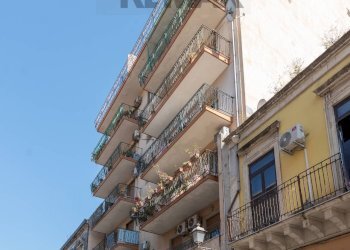 Edificio all\'aperto - Apartment Via Garibaldi
 
259, Catania - photo 1