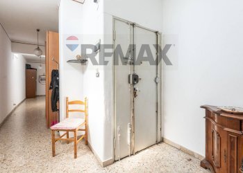 Hall / corridoio - Apartment Via Garibaldi
 
259, Catania - photo 28