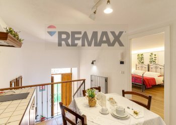 Sala da pranzo - Casa indipendente Via Idria
 
16, Troina - foto 34