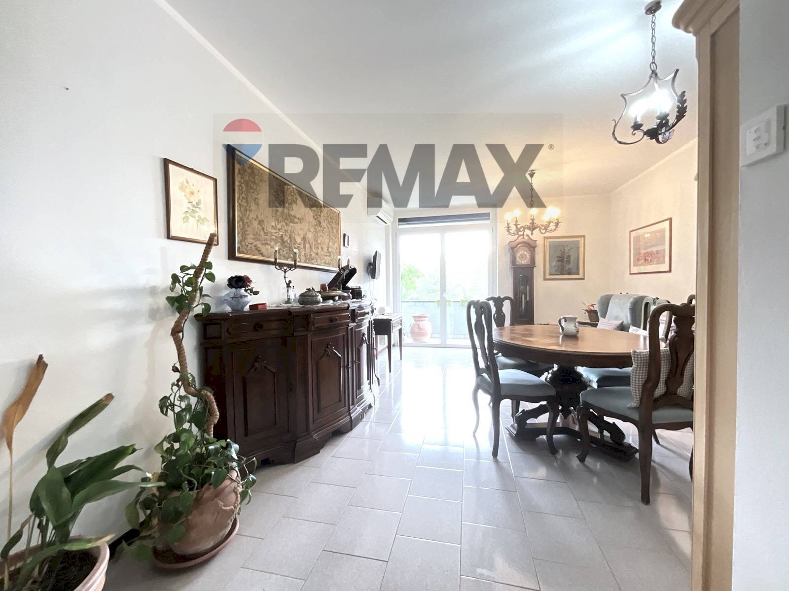 Sala da pranzo - Trilocale Via Capuana
 
56, Rho - foto 3