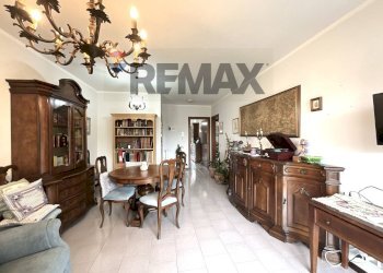 Sala da pranzo - Trilocale Via Capuana
 
56, Rho - foto 1