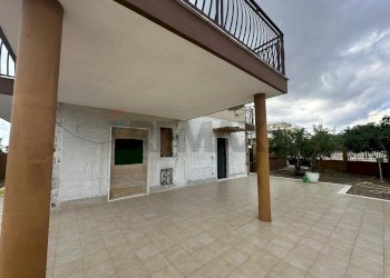 Terrazza - Casa indipendente via Germania
 
3, Manfredonia - foto 7