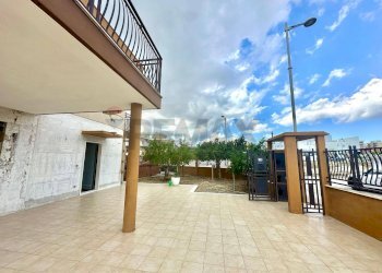 Terrazza - Casa indipendente via Germania
 
3, Manfredonia - foto 8