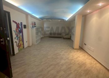 Stanza vuota - Casa indipendente via Germania
 
3, Manfredonia - foto 9
