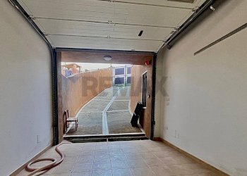 Stanza vuota - Casa indipendente via Germania
 
3, Manfredonia - foto 16