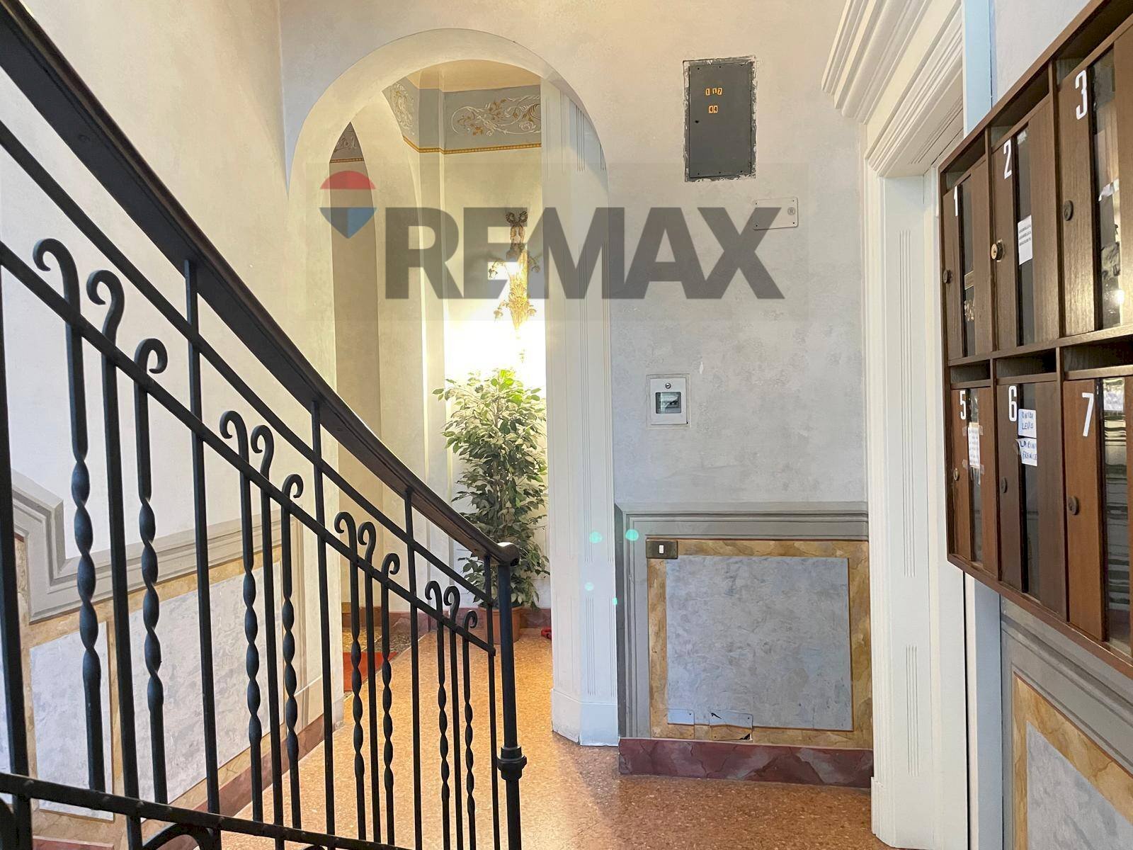 Scale - Three-room apartment Via Giacomo Cavedoni
 
3, Sassuolo - photo 1
