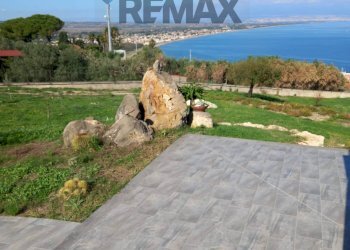 Vista dell\'acqua - Villa Contrada Siracusano Bellavista
 
s.n.c., Augusta - photo 17