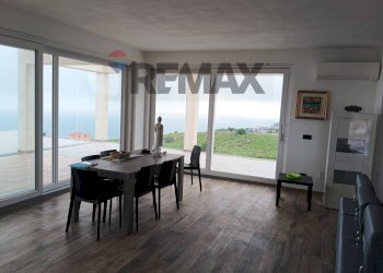 Sala da pranzo - Villa Contrada Siracusano Bellavista
 
s.n.c., Augusta - photo 25