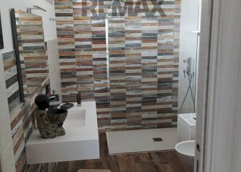 Bagno - Villa Contrada Siracusano Bellavista
 
s.n.c., Augusta - photo 26