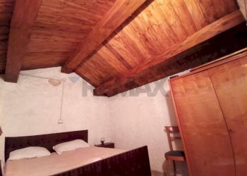 Camera / camera da letto - Semi-detached house Altare - photo 17