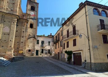 Edificio all\'aperto - Semi-detached house Piazza Vittorio Emanuele II
 
9, Priero - photo 1