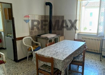 Sala da pranzo - Semi-detached house Piazza Vittorio Emanuele II
 
9, Priero - photo 6