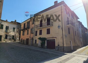 Edificio all\'aperto - Semi-detached house Piazza Vittorio Emanuele II
 
9, Priero - photo 26