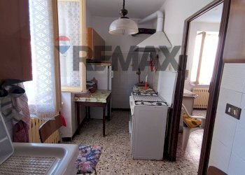 Cucina - Semi-detached house Piazza Vittorio Emanuele II
 
9, Priero - photo 38
