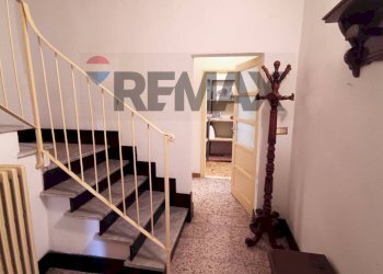 Scale - Semi-detached house Piazza Vittorio Emanuele II
 
9, Priero - photo 45