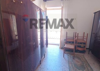 Sala da pranzo - Semi-detached house Piazza Vittorio Emanuele II
 
9, Priero - photo 64
