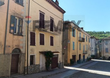 Edificio all\'aperto - Semi-detached house Piazza Vittorio Emanuele II
 
9, Priero - photo 74