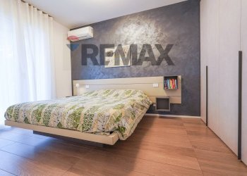 Camera / camera da letto - Bilocale VIA Maddalena casulana
 
6, Bergamo - foto 23