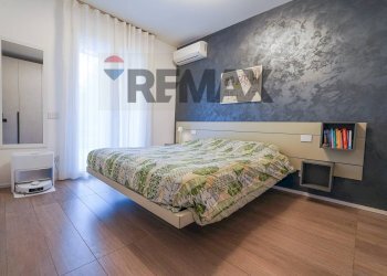 Camera / camera da letto - Bilocale VIA Maddalena casulana
 
6, Bergamo - foto 26