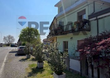 Edificio all\'aperto - Casa semi indipendente Via Gallo
 
3, Poggio Renatico - foto 2