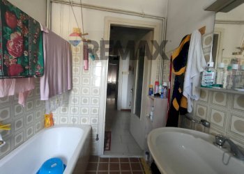 Bagno - Trilocale piazza papa giovanni
 
2, Copparo - foto 16
