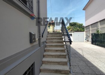Scale - Trilocale piazza papa giovanni
 
2, Copparo - foto 18