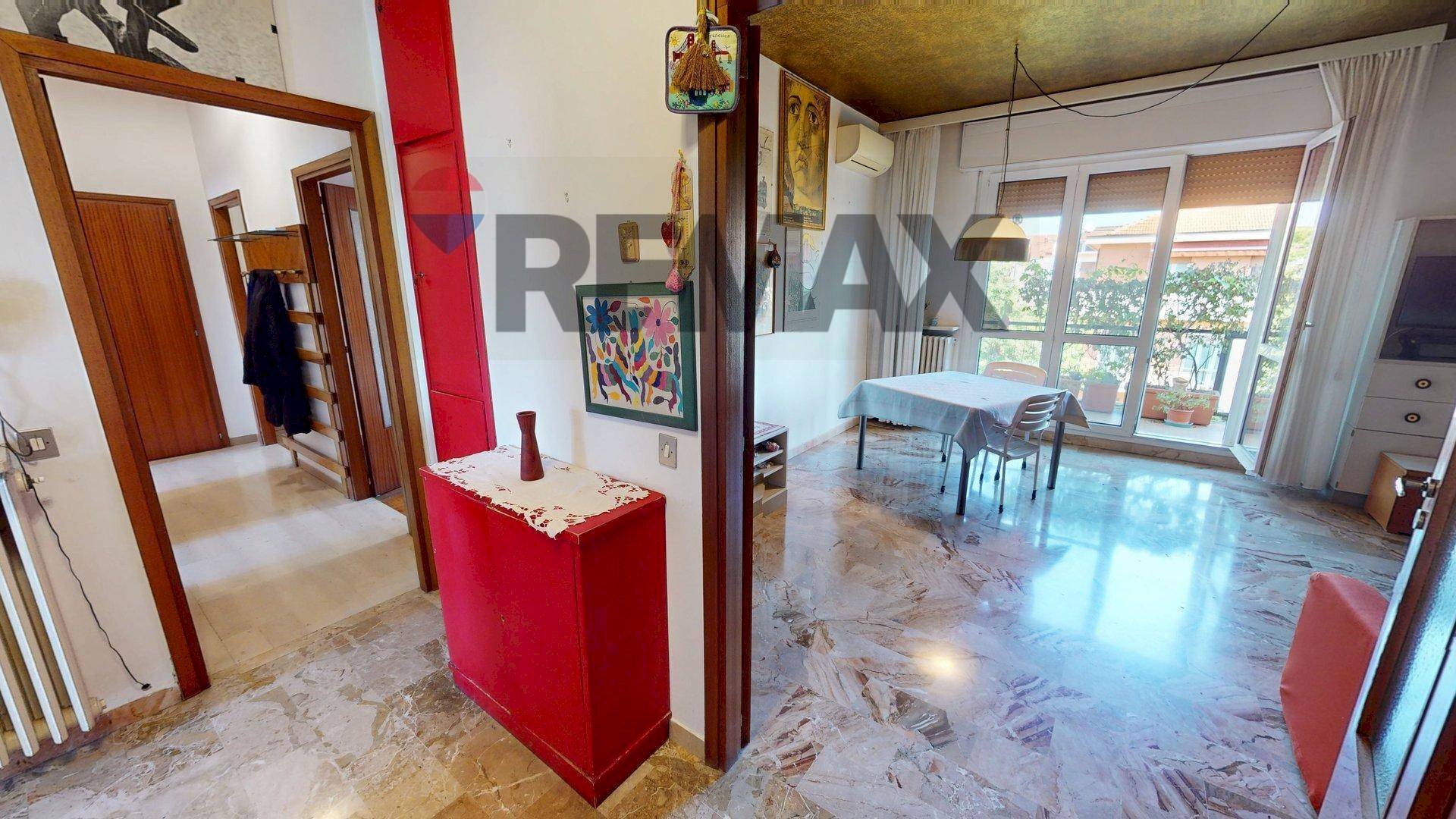Hall / corridoio - Apartment Piazzale Francesco Petrarca
 
3, Ferrara - photo 1