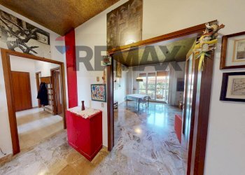 Hall / corridoio - Apartment Piazzale Francesco Petrarca
 
3, Ferrara - photo 3