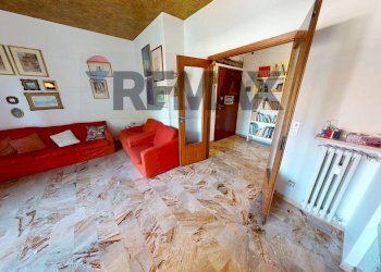 Soggiorno - Apartment Piazzale Francesco Petrarca
 
3, Ferrara - photo 5