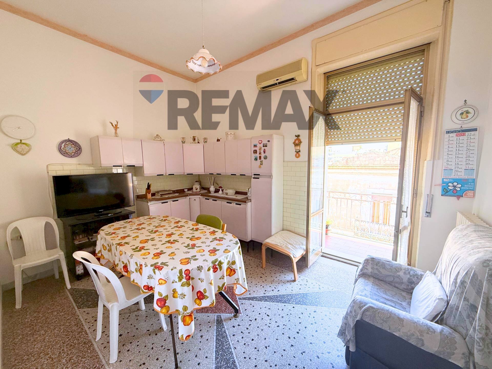 Sala da pranzo - Quadrilocale Via Amicangelo Ricci
 
55, Foggia - foto 2