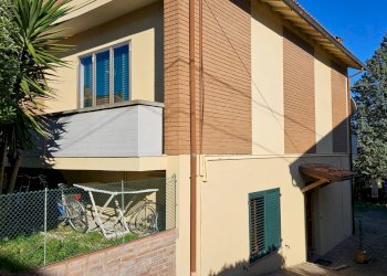 Foto 2 - Villa Via Dirindella
 
5, Fano - foto 2