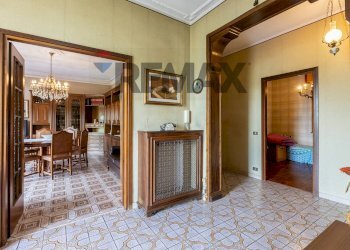 Hall / corridoio - Casa indipendente Località  San Faustino
 
15, Fidenza - foto 16