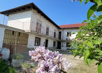 Foto 1 - Rustico via santa Maria
 
21, Castagnole delle Lanze - foto 1