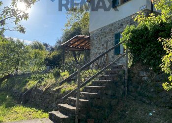 Casa all\'aperto - Casa indipendente Via Fiume
 
29, Castiglione Chiavarese - foto 5