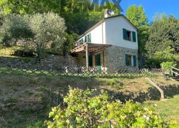 Casa all\'aperto - Casa indipendente Via Fiume
 
29, Castiglione Chiavarese - foto 6
