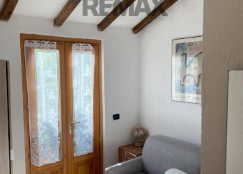 Soggiorno - Casa indipendente Via Fiume
 
29, Castiglione Chiavarese - foto 13