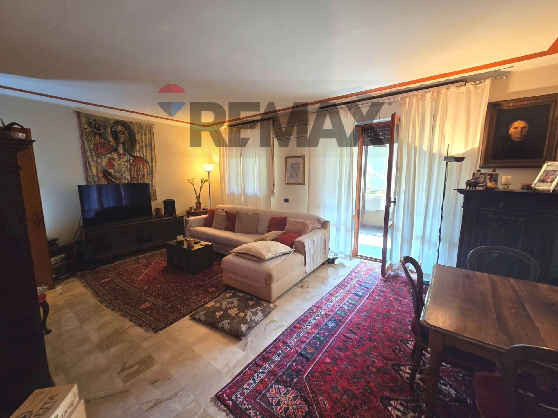 Soggiorno - Quadrilocale Via Fratelli Fraschini
 
7, Milano - foto 2