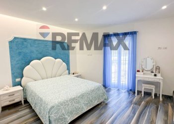 Camera / camera da letto - Semi-detached Villa Gaeta - photo 15