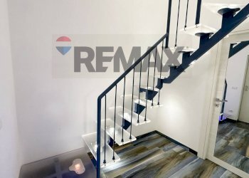 Scale - Semi-detached Villa Gaeta - photo 26