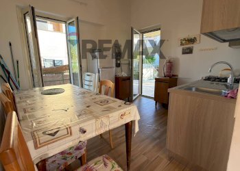 Sala da pranzo - Three-room apartment Via Cristoforo Colombo
 
165, Minturno - photo 4