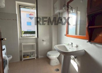 Bagno - Three-room apartment Via Cristoforo Colombo
 
165, Minturno - photo 9