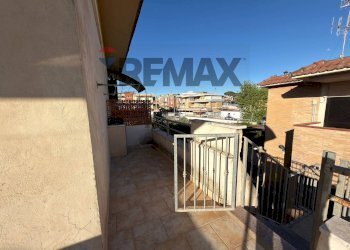 Balcone - Three-room apartment Via Cristoforo Colombo
 
165, Minturno - photo 4