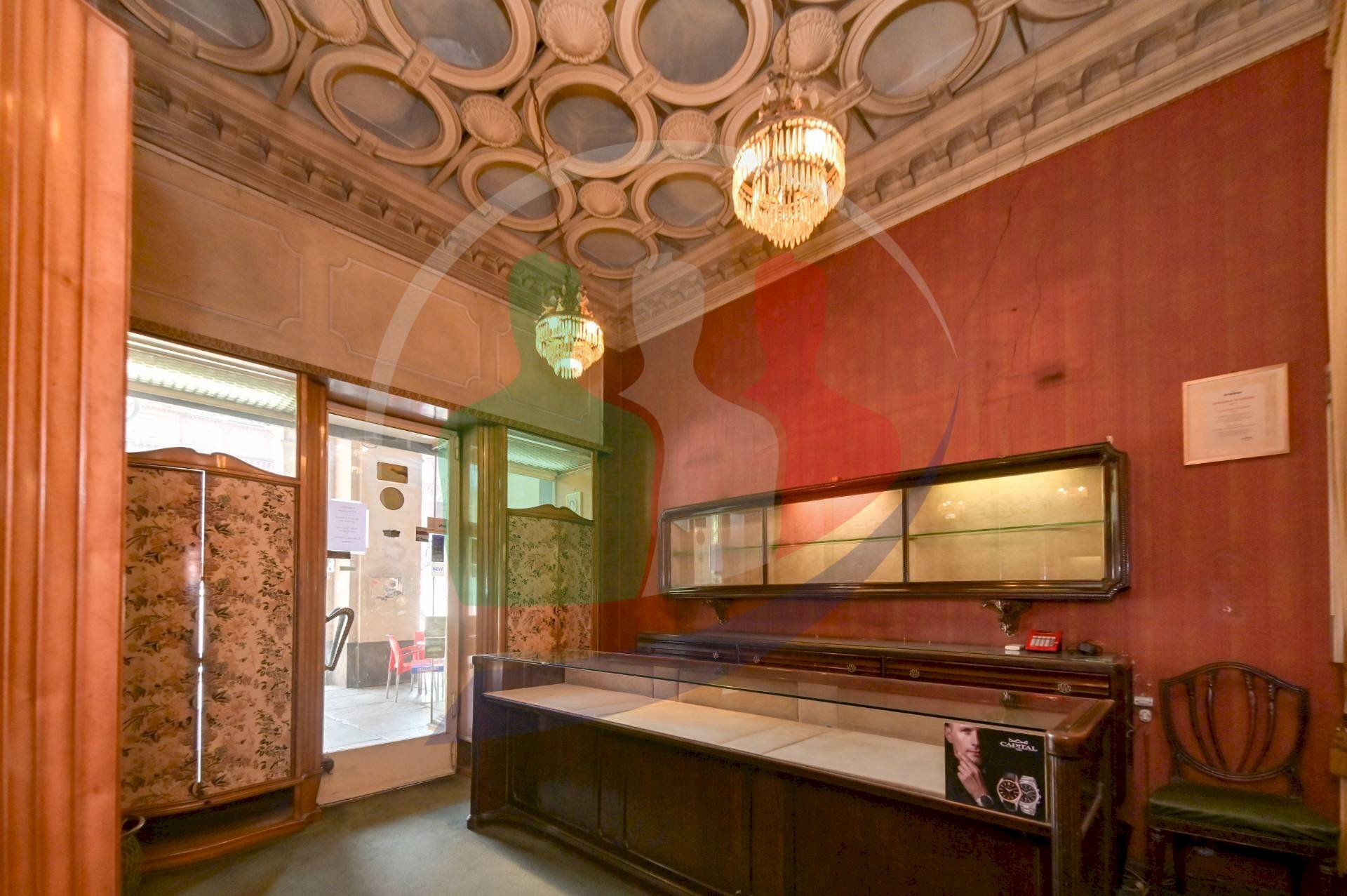Foto 1 - Negozio Piazza Statuto
 
14, Torino - foto 1