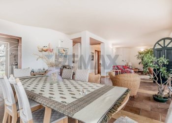 Sala da pranzo - Villa via degli ubriachi
 
snc, Sant'Angelo Romano - photo 17