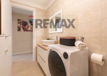 Bagno - Trilocale via Montello
 
4, Brugherio - foto 17