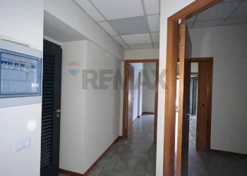 Hall / corridoio - Commercial Premises Via Mariano Stabile
 
172, Palermo - photo 14