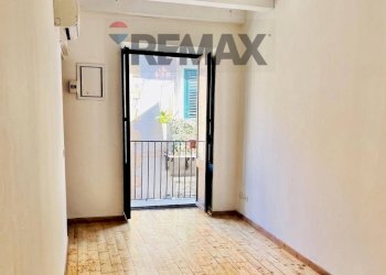 Stanza vuota - Trilocale Via Porta Di Castro
 
217, Palermo - foto 5