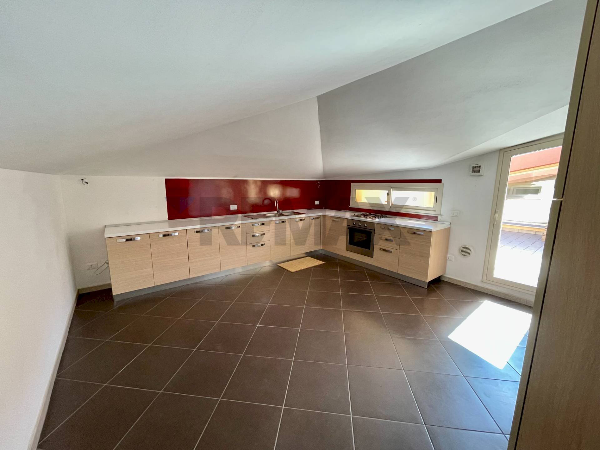 Foto 2 - Attic Via Emilio Salgari
 
8, Bagheria - photo 2