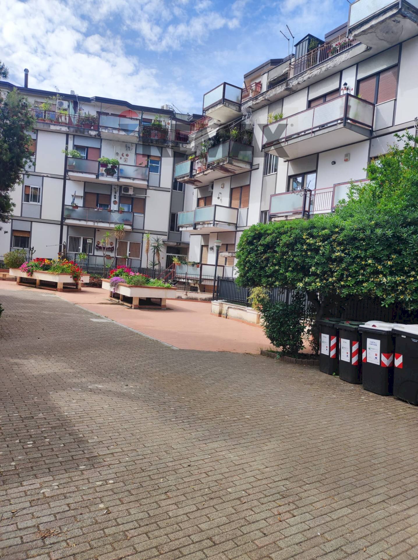 Edificio all\'aperto - Two-room apartment VIA MICHELANGELO
230, Palermo - photo 3
